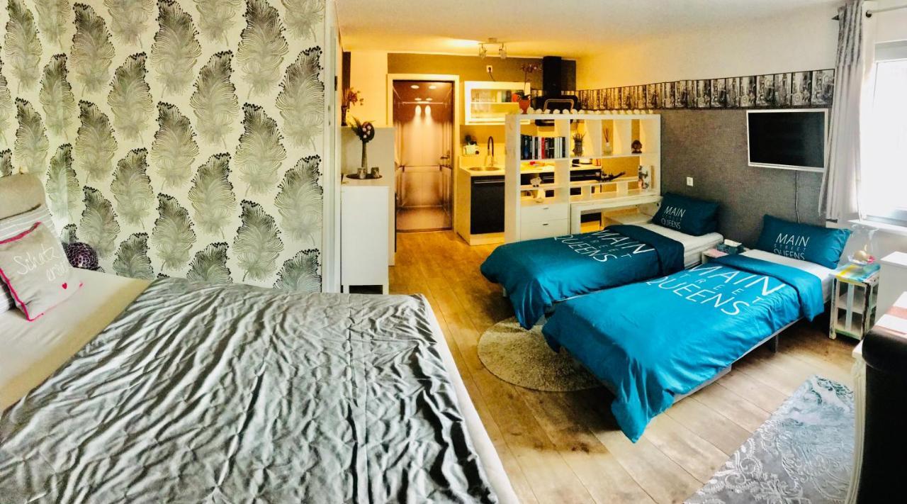 Wohnung Mit Charme, Netflix Rheinstetten Bagian luar foto
