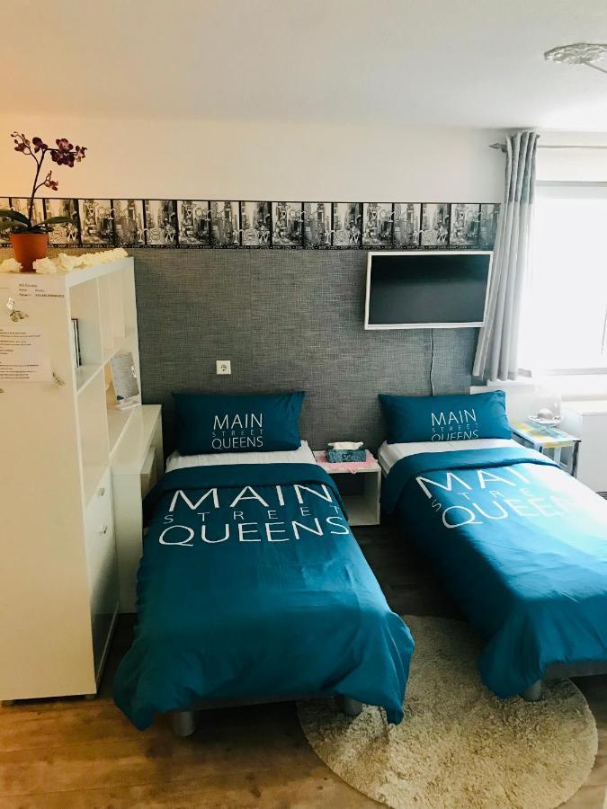 Wohnung Mit Charme, Netflix Rheinstetten Bagian luar foto